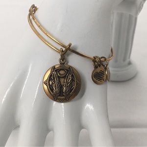 Alex And Ani, Gold Godspeed Bracelet, 2016